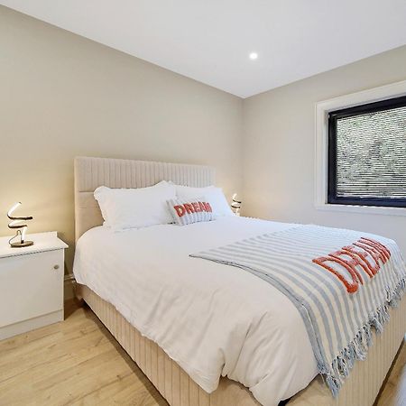 Seaview Lodge Apartment 'Sleeping 4 Guests' Rockstown Luaran gambar