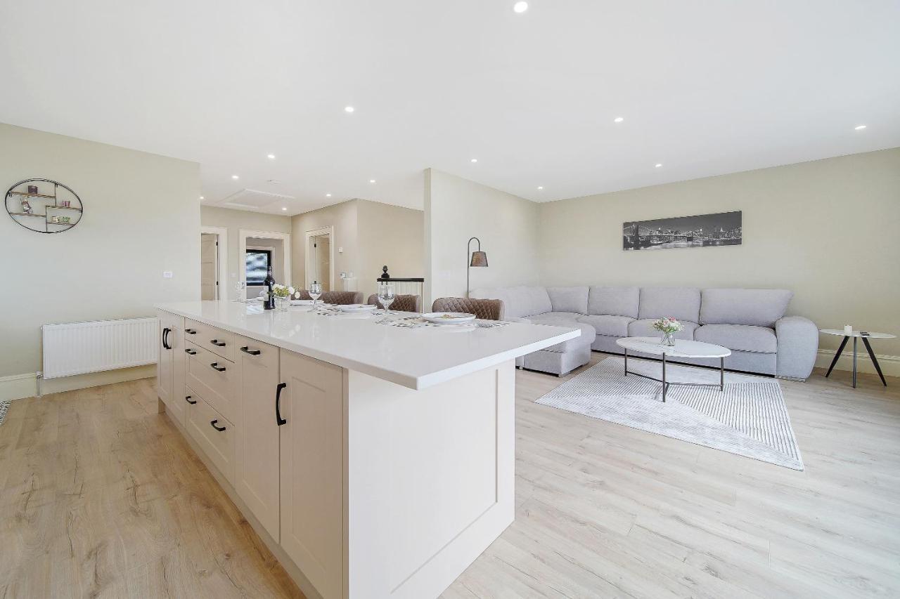 Seaview Lodge Apartment 'Sleeping 4 Guests' Rockstown Luaran gambar