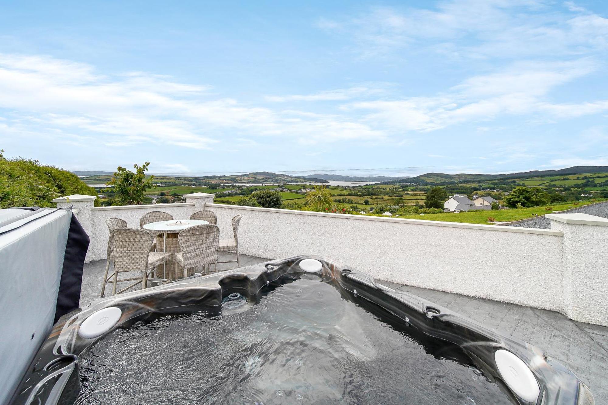 Seaview Lodge Apartment 'Sleeping 4 Guests' Rockstown Luaran gambar