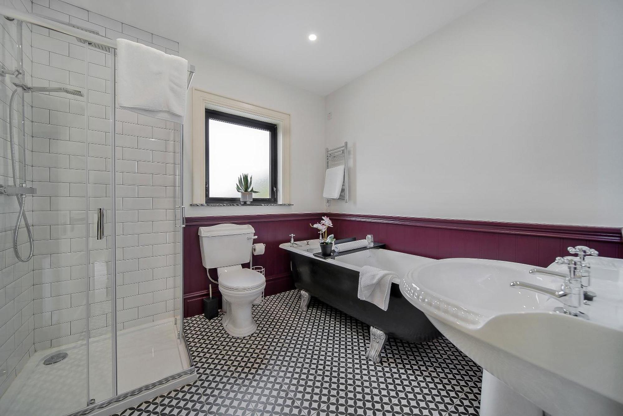 Seaview Lodge Apartment 'Sleeping 4 Guests' Rockstown Luaran gambar